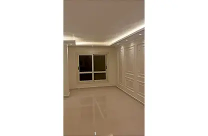 شقة - 3 غرف نوم - 2 حمامات للايجار في مدينة الخمائل - كمبوندات الشيخ زايد - الشيخ زايد - الجيزة