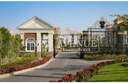 Apartment - 3 Bedrooms - 3 Bathrooms for sale in Regent's Square - 5th Settlement Compounds - The 5th Settlement - New Cairo City - Cairo