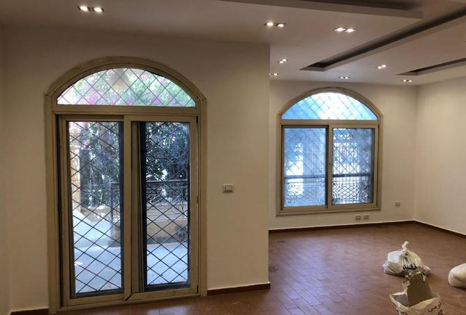 8102975 - Property Image 2