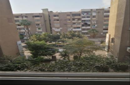 Apartment - 2 Bedrooms - 1 Bathroom for sale in Nasr City - Cairo