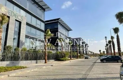 Office Space - Studio - 1 Bathroom for rent in Cairo Business Park - 5th Settlement Compounds - The 5th Settlement - New Cairo City - Cairo