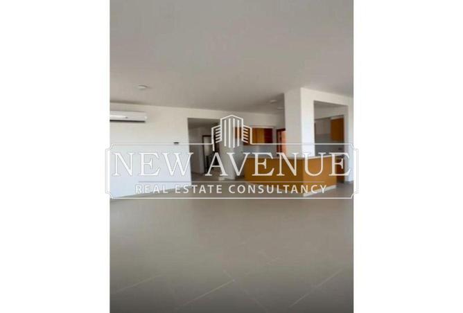 8404942 - Property Image 2