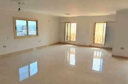 شقة - 3 غرف نوم - 3 حمامات للبيع في مصر الجديدة - القاهرة