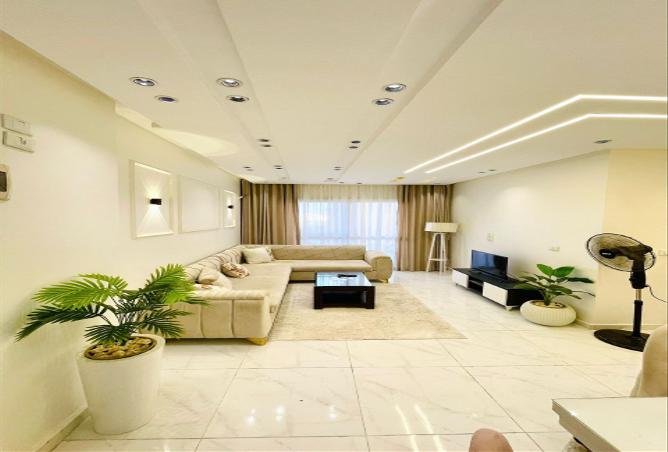 8014322 - Property Image 2