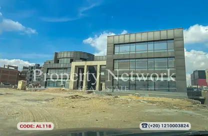 بناية كاملة - استوديو - 2 حمامات للايجار في شارع رقم 70 - الحي الاول - التجمع الخامس - مدينة القاهرة الجديدة - القاهرة