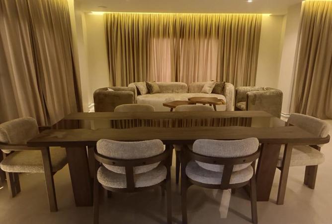 8363980 - Property Image 3