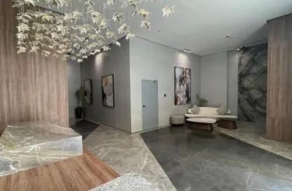 مساحات مكتبية - استوديو - 2 حمامات للبيع في سكاى واك - طريق مصر اسكندرية الصحراوي - الجيزة