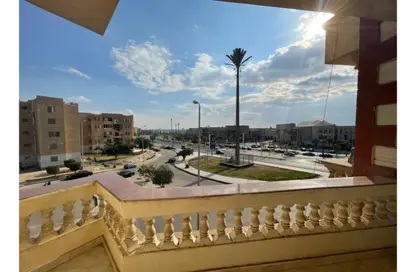 Apartment - 3 Bedrooms - 2 Bathrooms for sale in 16th District - Sheikh Zayed City - Giza