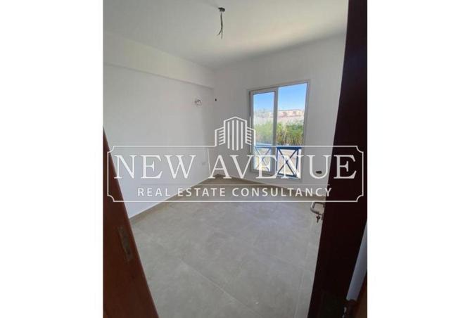 8030843 - Property Image 3