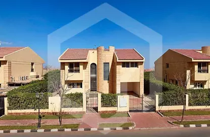 Twin House - 3 Bedrooms - 3 Bathrooms for sale in Al  Rabwa - Sheikh Zayed Compounds - Sheikh Zayed City - Giza