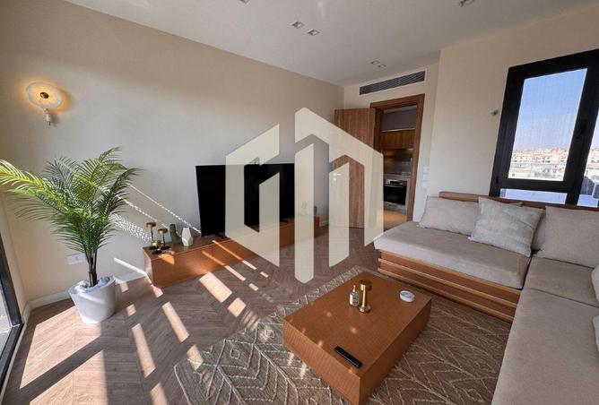 8125688 - Property Image 2