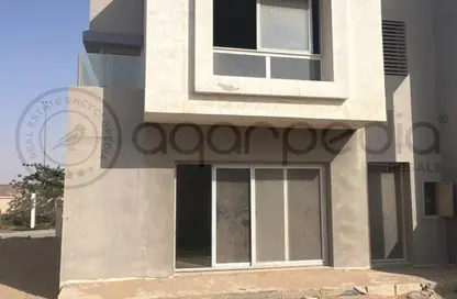 Townhouse - 3 Bedrooms - 4 Bathrooms for sale in Garden Residence - Hyde Park - New Cairo City - Cairo