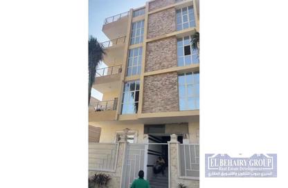 Apartment - 3 Bedrooms - 3 Bathrooms for sale in North Lotus - El Lotus - New Cairo City - Cairo