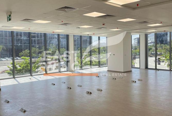 8387409 - Property Image 2