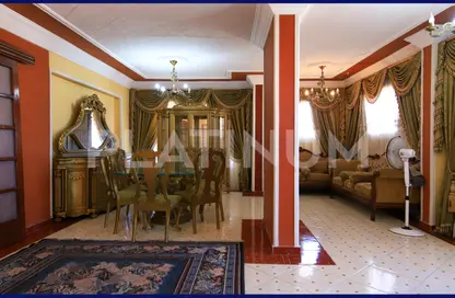 Apartment - 3 Bedrooms - 2 Bathrooms for sale in Gamal Abdel Nasser Road - Sidi Beshr - Hay Awal El Montazah - Alexandria