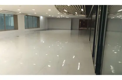 مساحات مكتبية - استوديو - 5 حمامات للايجار في فى90 - شارع التسعين الشمالي - التجمع الخامس - مدينة القاهرة الجديدة - القاهرة