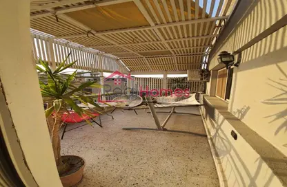 Apartment - 2 Bedrooms - 2 Bathrooms for rent in Mohamed Mazhar St. - Zamalek - Cairo