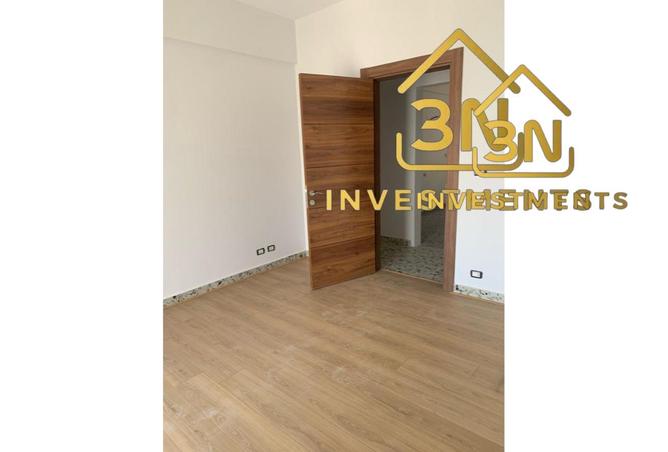 7123064 - Property Image 2