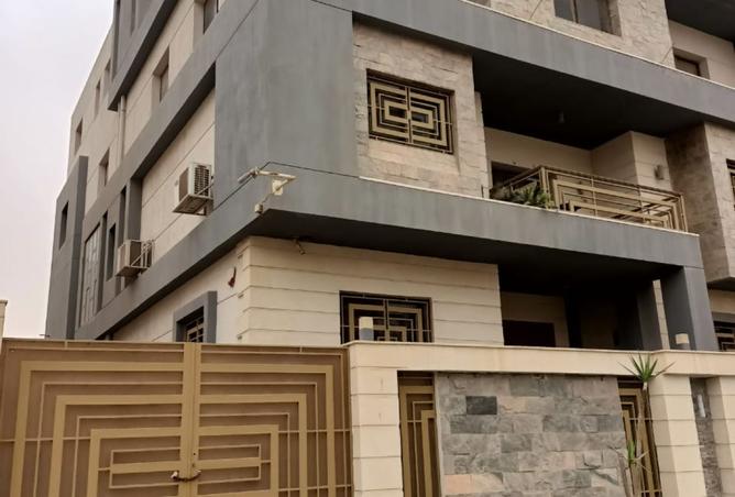 8245278 - Property Image 2