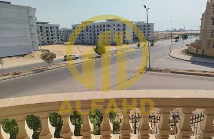 Apartment - 3 Bedrooms - 2 Bathrooms for sale in Al Gamaa St. - 9th District - Obour City - Qalyubia