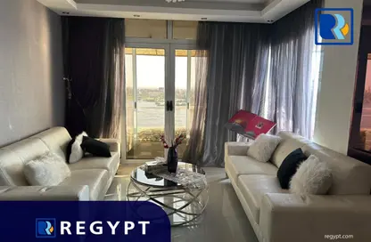 Apartment - 4 Bedrooms - 2 Bathrooms for sale in Cornish El Nile St. - Maadi - Hay El Maadi - Cairo