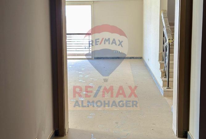7998073 - Property Image 2