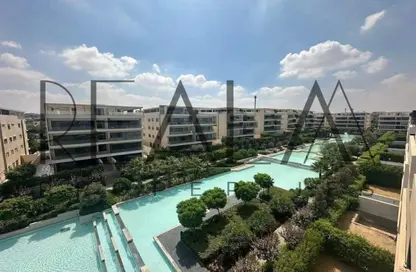 Apartment - 3 Bedrooms - 3 Bathrooms for sale in Ivoire - Sheikh Zayed City - Giza