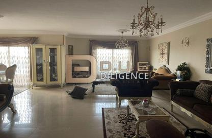 شقة - 3 غرف نوم - 2 حمامات للبيع في عمارات البنفسج - البنفسج - مدينة القاهرة الجديدة - القاهرة