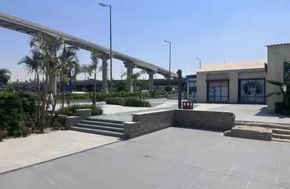 Shop - Studio for rent in Al Mehwar Al Markazi - 7th District - 6 October City - Giza