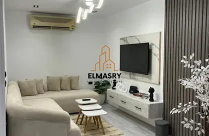 شقة - غرفة نوم - 1 حمام للايجار في شارع المساحه - الدقي - الجيزة