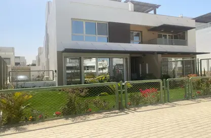 Villa - 6 Bedrooms - 5 Bathrooms for sale in Upville - Cairo Alexandria Desert Road - 6 October City - Giza