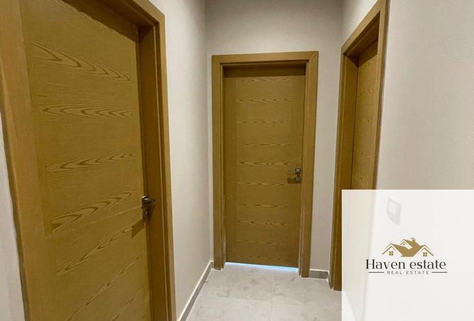 8369116 - Property Image 3