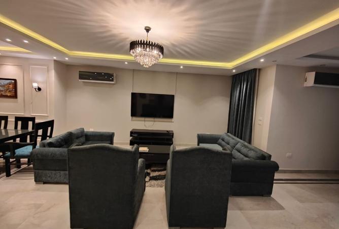 8084721 - Property Image 2
