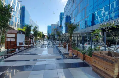 بناية كاملة - استوديو - 8 حمامات للبيع في نيو جيزة - طريق مصر اسكندرية الصحراوي - مدينة 6 أكتوبر - الجيزة