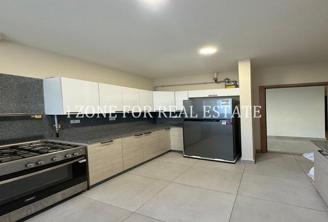 8085012 - Property Image 3