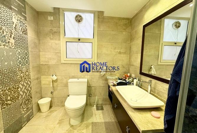 8235981 - Property Image 2