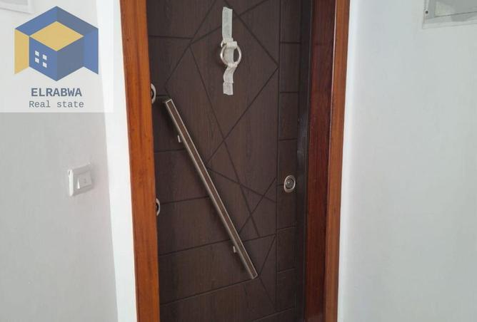 8153206 - Property Image 2