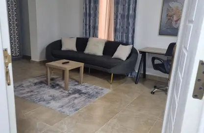 Apartment - 1 Bedroom - 1 Bathroom for rent in Al Sharq Al Taamin - 5th Settlement Compounds - The 5th Settlement - New Cairo City - Cairo