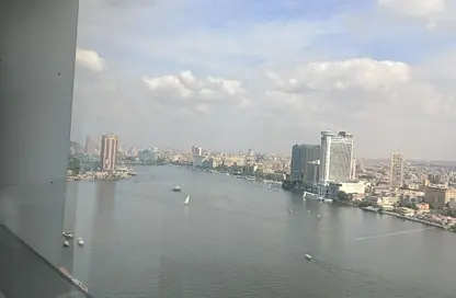 Apartment - 4 Bedrooms - 4 Bathrooms for sale in Nile St. - Dokki - Giza