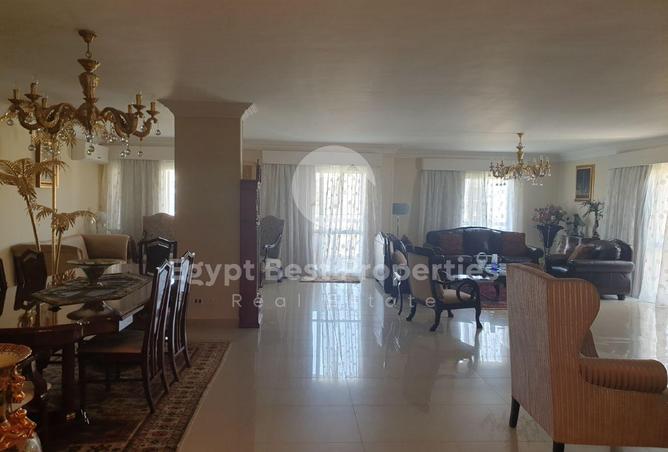 8390987 - Property Image 2