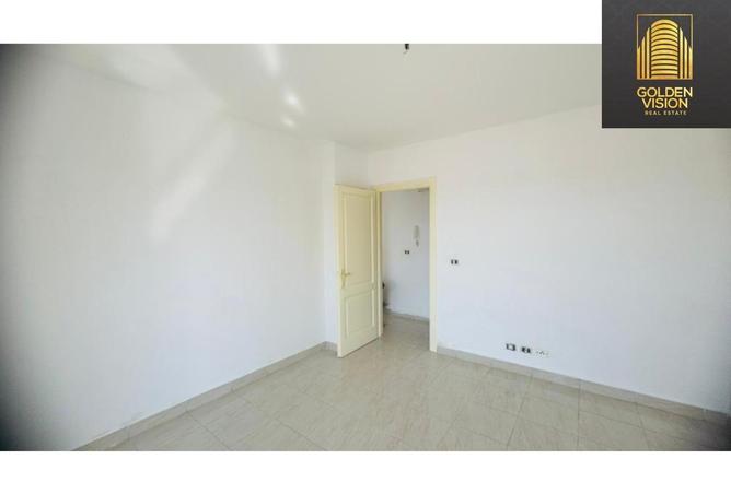 8113946 - Property Image 3