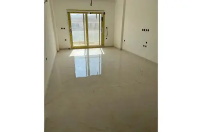 Apartment - 3 Bedrooms - 2 Bathrooms for sale in Mountain View iCity - 5th Settlement Compounds - The 5th Settlement - New Cairo City - Cairo