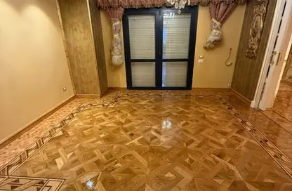 شقة - 4 غرف نوم - 4 حمامات للايجار في ذا كورت ياردز - كمبوندات الشيخ زايد - الشيخ زايد - الجيزة