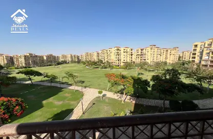 Apartment - 3 Bedrooms - 3 Bathrooms for sale in Madinaty - Cairo