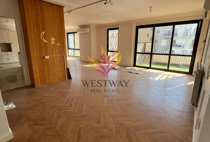 7928586 - Property Main Image