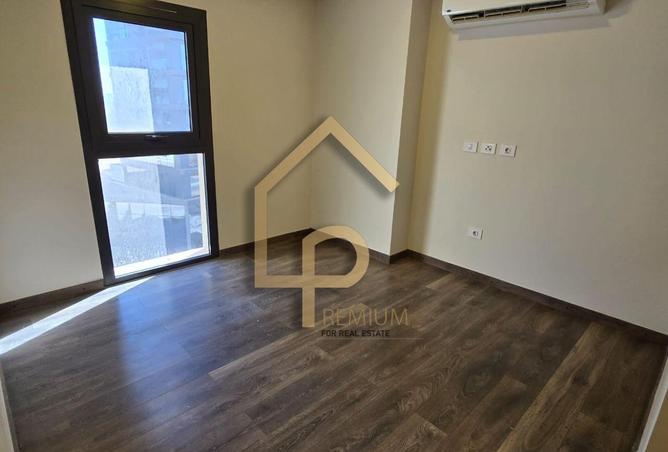 7999958 - Property Image 2