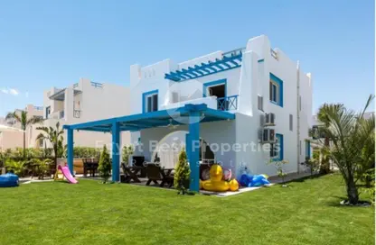 شاليه - 2 غرف نوم - 2 حمامات للبيع في بيت البحر - سيدي حنيش - الساحل الشمالي شاليه - 2 غرف نوم - 2 حمامات للبيع في بيت البحر - سيدي حنيش - الساحل الشمالي