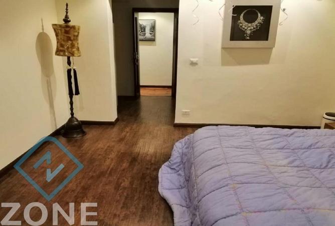 8220261 - Property Image 3