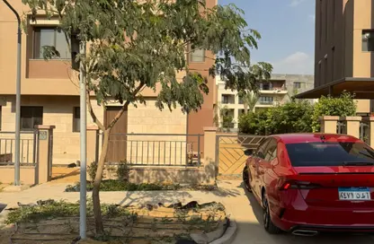 Townhouse - 4 Bedrooms - 5 Bathrooms for sale in District 5 - 5th Settlement Compounds - The 5th Settlement - New Cairo City - Cairo