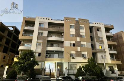 Apartment - 3 Bedrooms - 3 Bathrooms for sale in North Lotus - El Lotus - New Cairo City - Cairo
